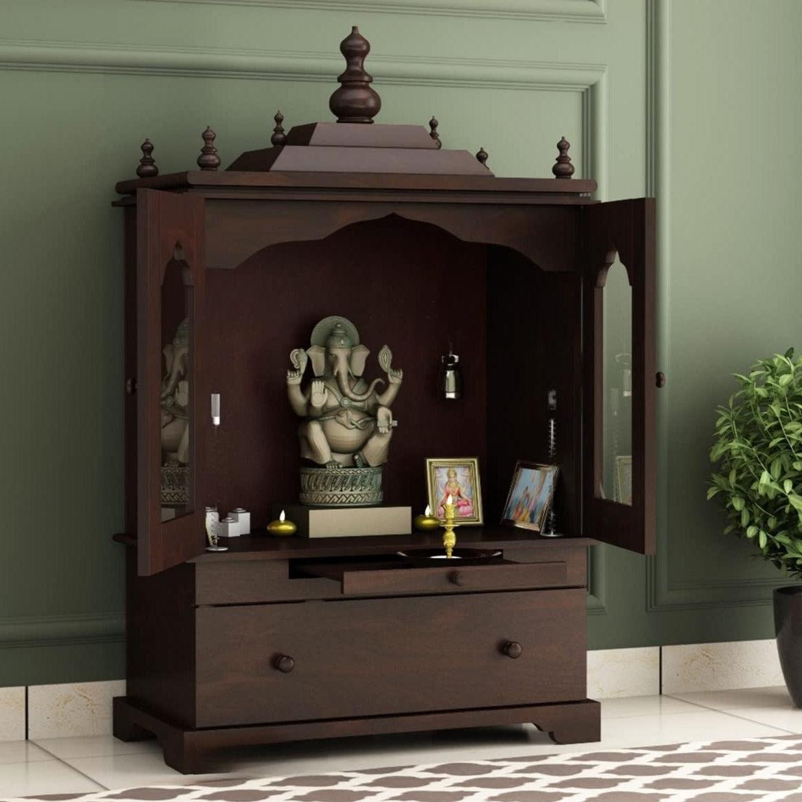 Temple walnut made of solid sheesham wood