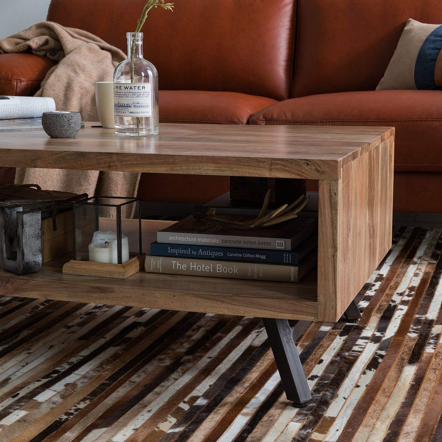 Coffee table made of solid acacia wood and iron