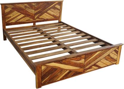 Queen bed made of solid sheesham wood