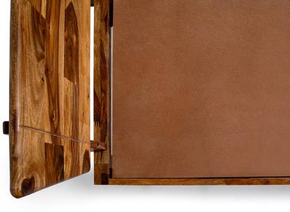 King bed made of solid sheesham wood